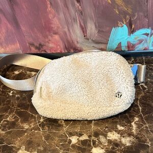 Lululemon Beige Sherpa Belt Bag